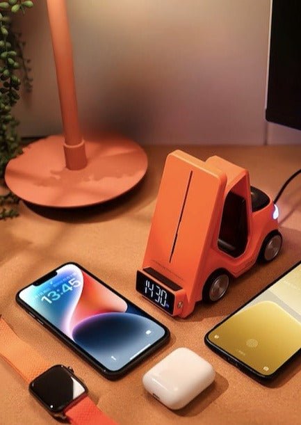 4 in 1 Forklift Fast Wireless Charging Station Dock for iPhone,