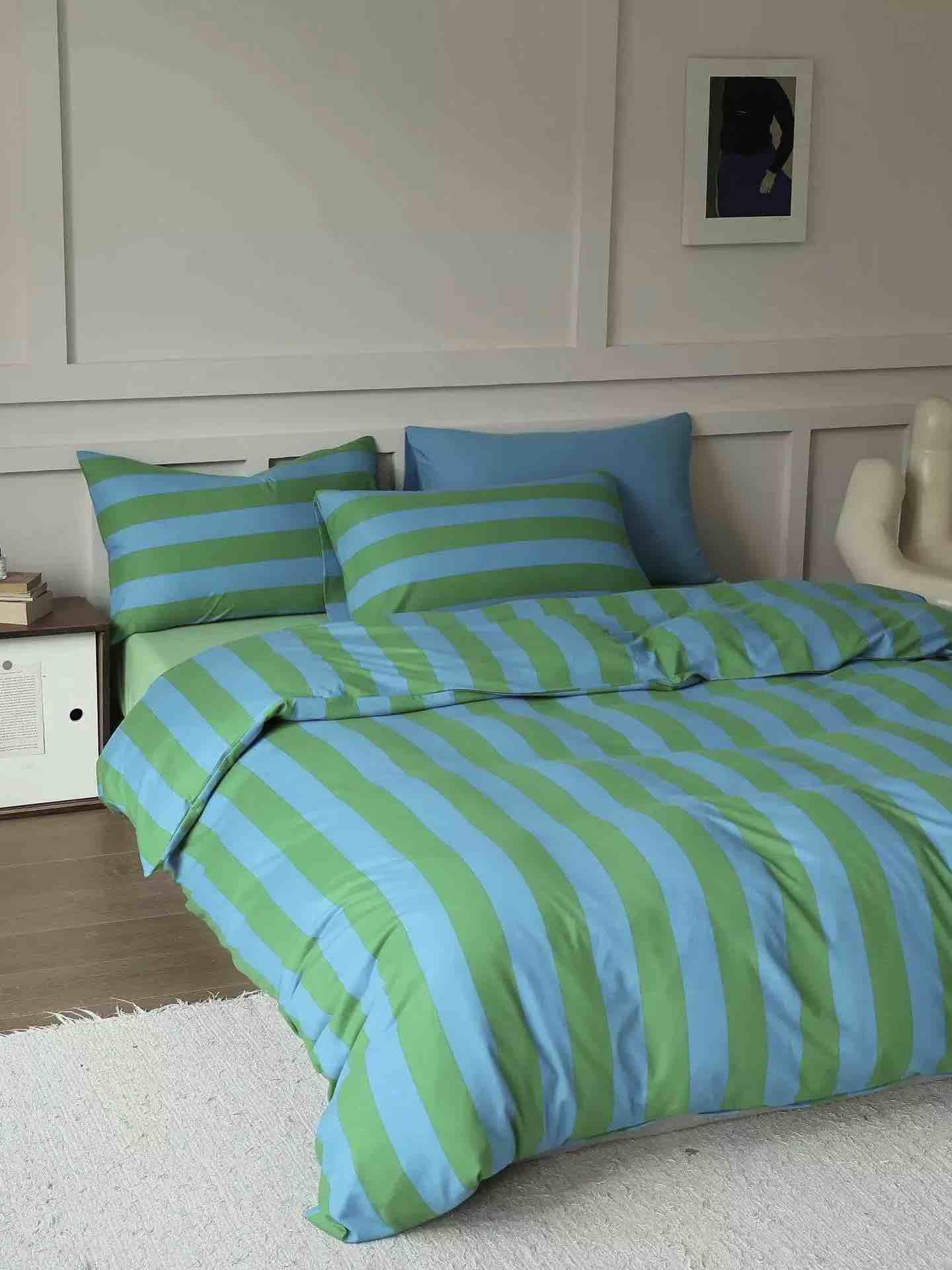 Dopamine Stripe Cotton Queen Size Duvet Cover Set With Pillowcases