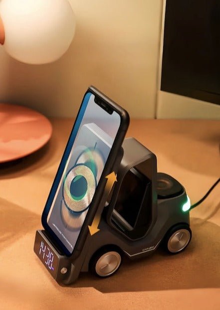 4 in 1 Forklift Fast Wireless Charging Station Dock for iPhone,