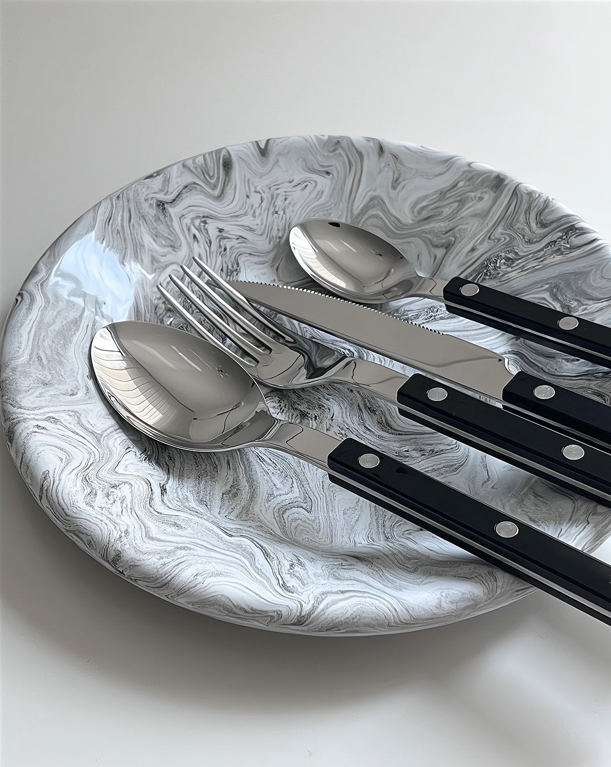 Nordic Bistrot Style 8-Pics Flatware Set - Bistrot