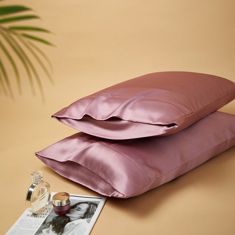 Silky Gift Box: 6A Grade 100% Organic Mulberry Silk Pillowcase Set